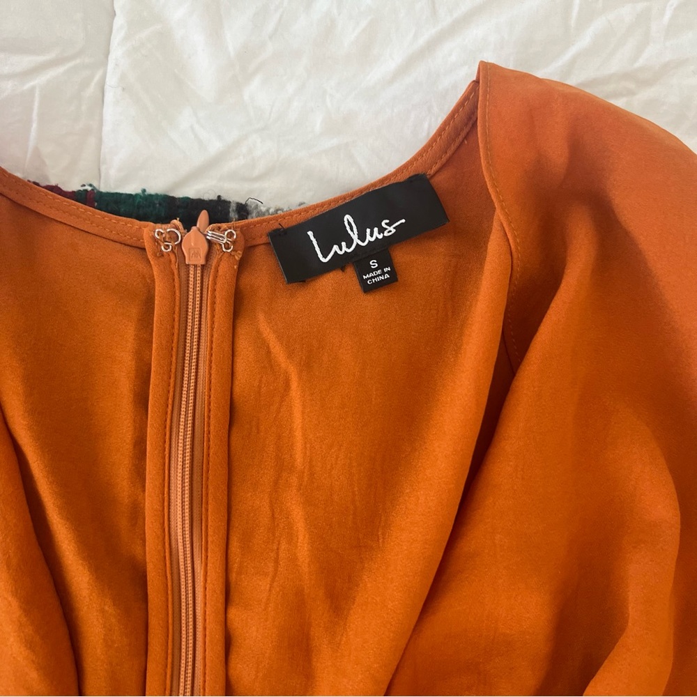 NWT | Lulu’s burnt orange wrap top with zipper back, size S - Picture 2 of 5